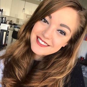 Meet your Posher, Britney